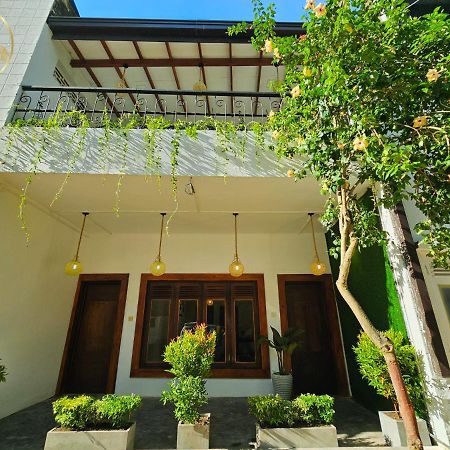 Galle Face Terrace Hostel By Tourlux Коломбо Екстер'єр фото