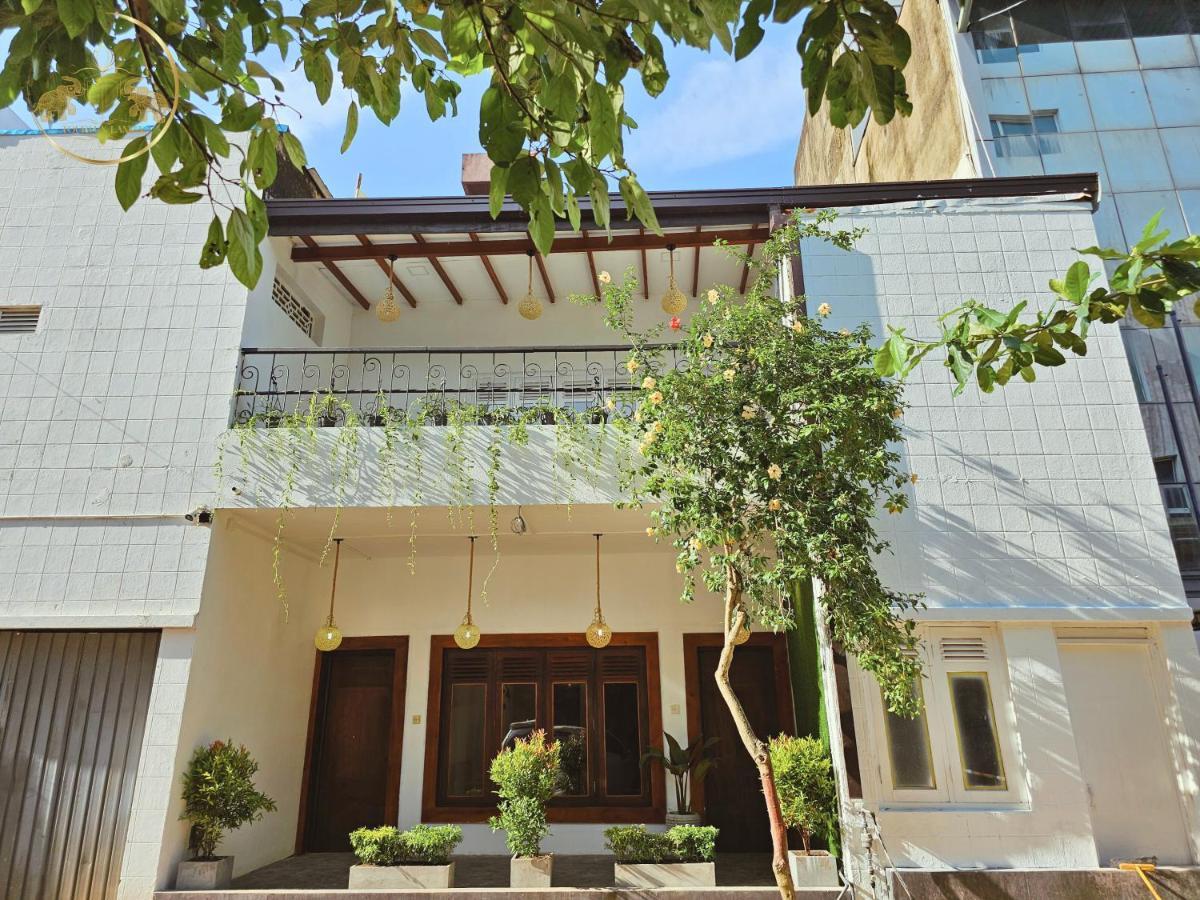 Galle Face Terrace Hostel By Tourlux Коломбо Екстер'єр фото